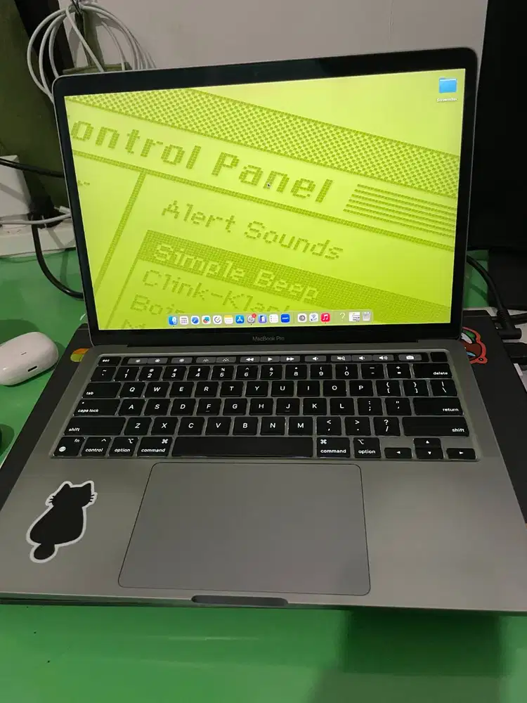 Macbook Pro M1 Retina Touchbar penggunaan pribadi