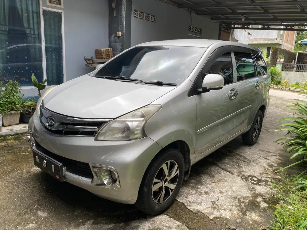 Daihatsu Xenia 2015 Bensin