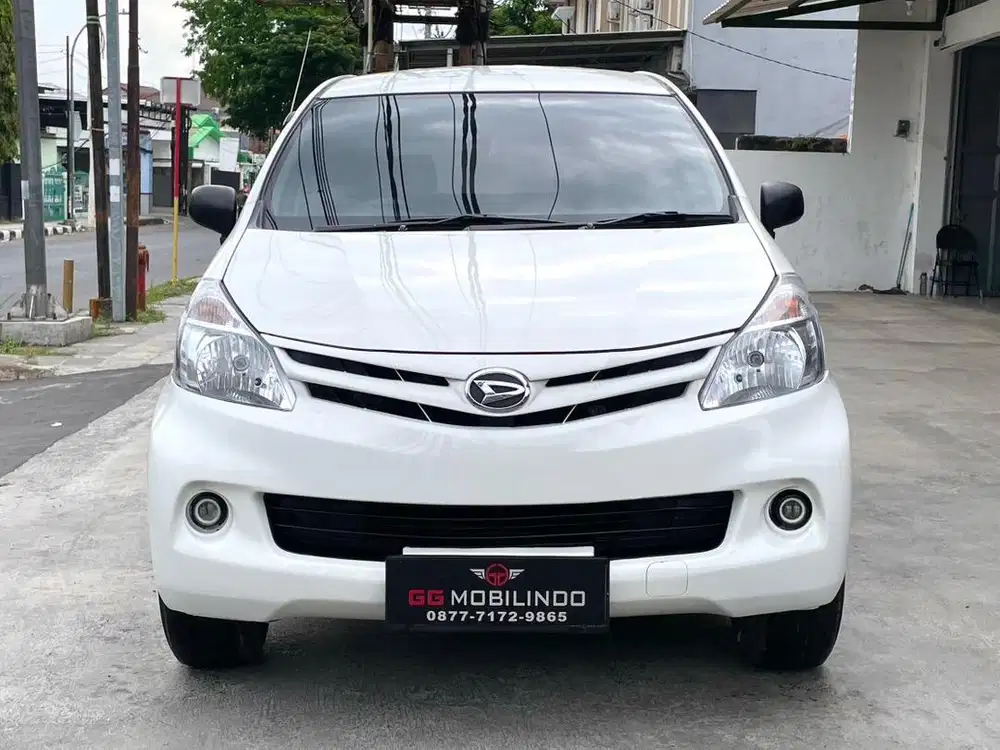 Daihatsu Xenia 1.0 M MT Th 2012