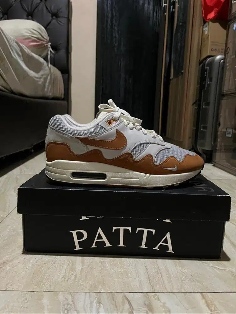Nike Airmax 1  Patta Monarch Original
