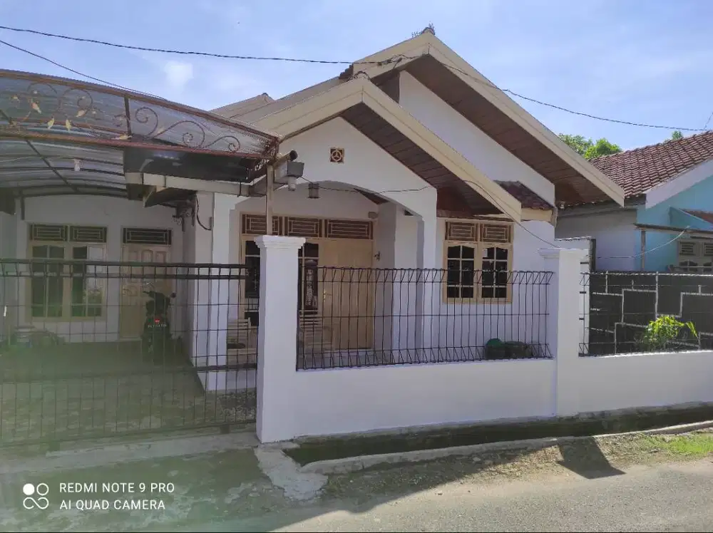 Disewakan rumah lokasi strategis, aman, dekat berbagai fasilitas umum