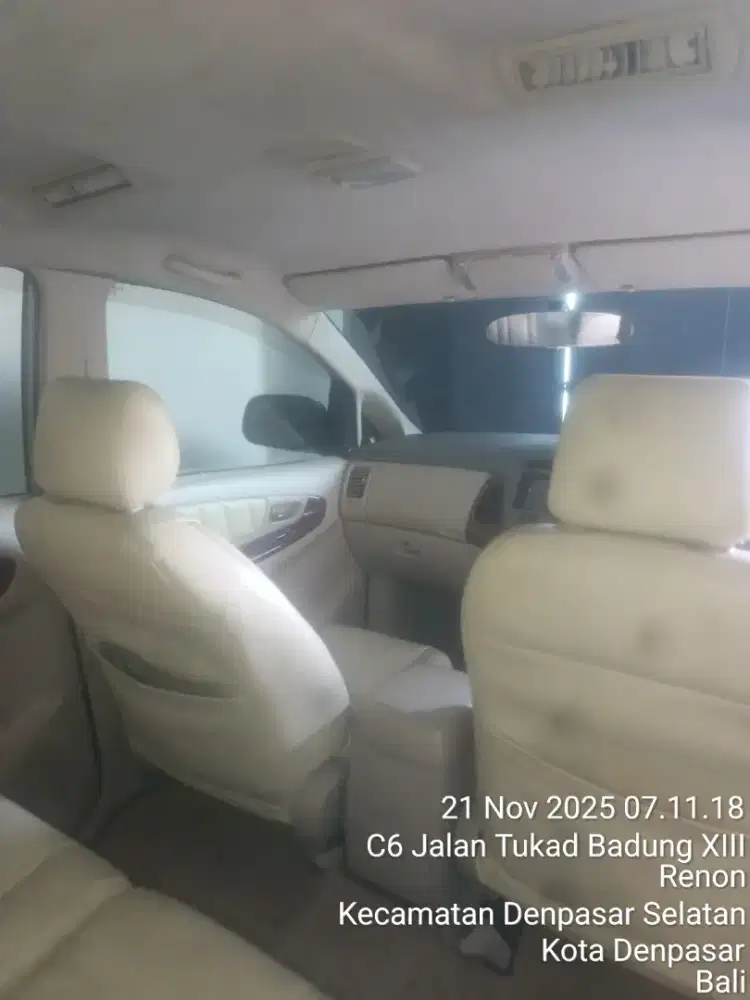 di jual mobil kijang innova