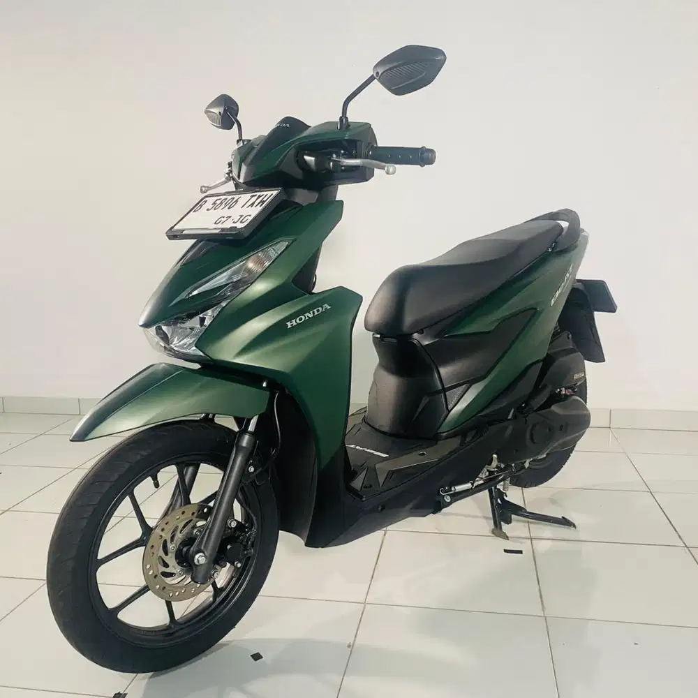 Honda beat deluxe keyless kilometer rendah