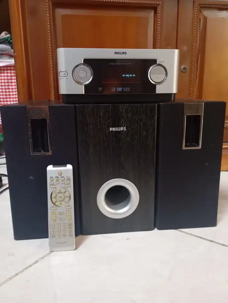 Home theater Philips MCD 1390B