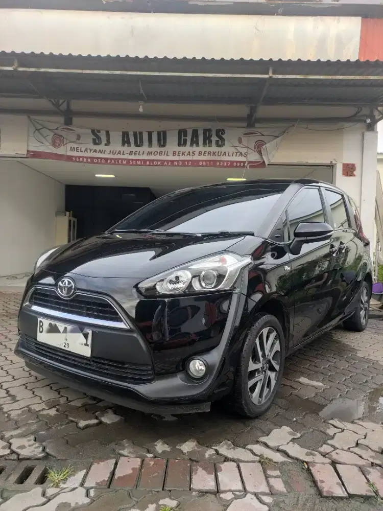LOW KM! Record Toyota Sienta 1.5 V AT 2019 PAJAK BARU