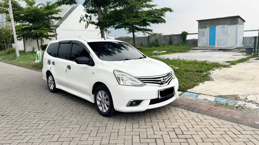 Nissan Grand livina 2014 Bensin