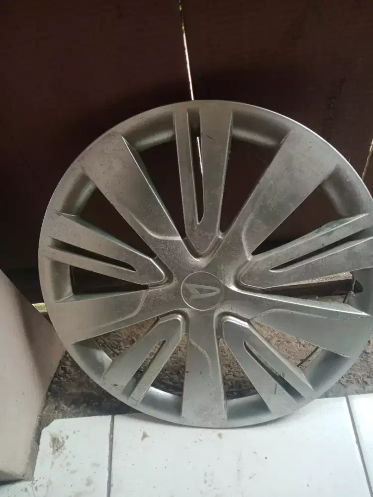 Velg Dop Sigra R14