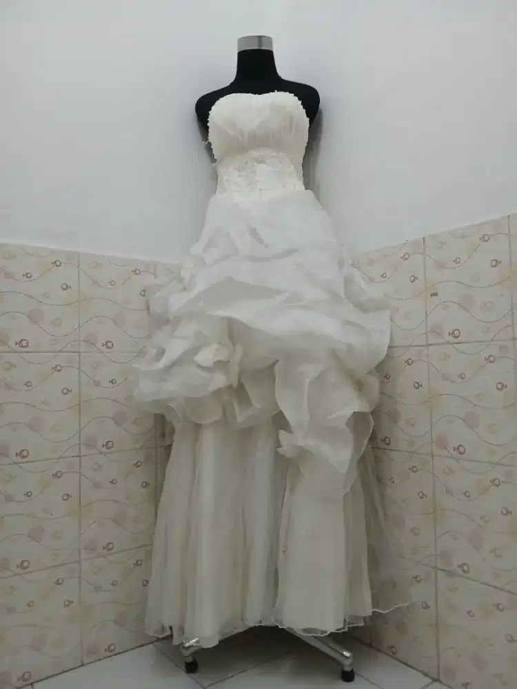 Gaun Pengantin Wedding Dress 001 di Jogja Citymewa