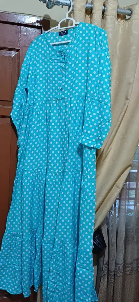 Gamis polkadot hijau
