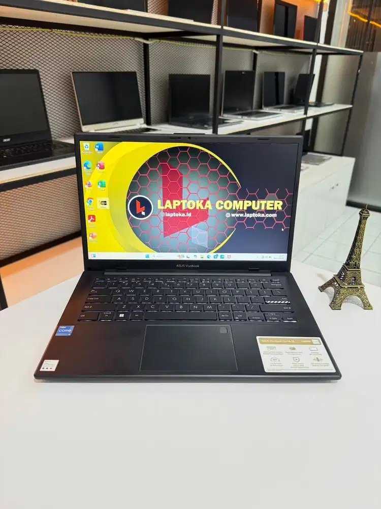 Di jual laptop asus core i3 garansi resmi