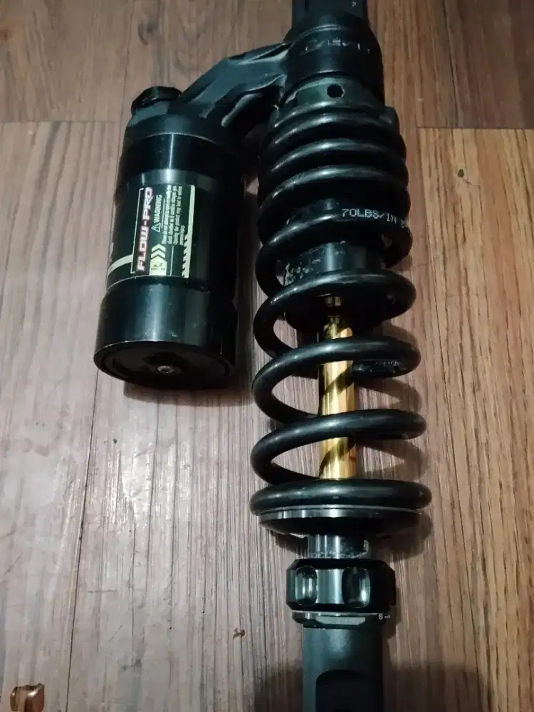 Dijual Shock RCB 330 MM Flow Pro