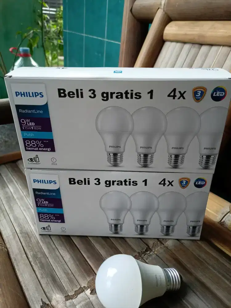 Lampu LED Philips 9watt ( COD KULONPROGO )