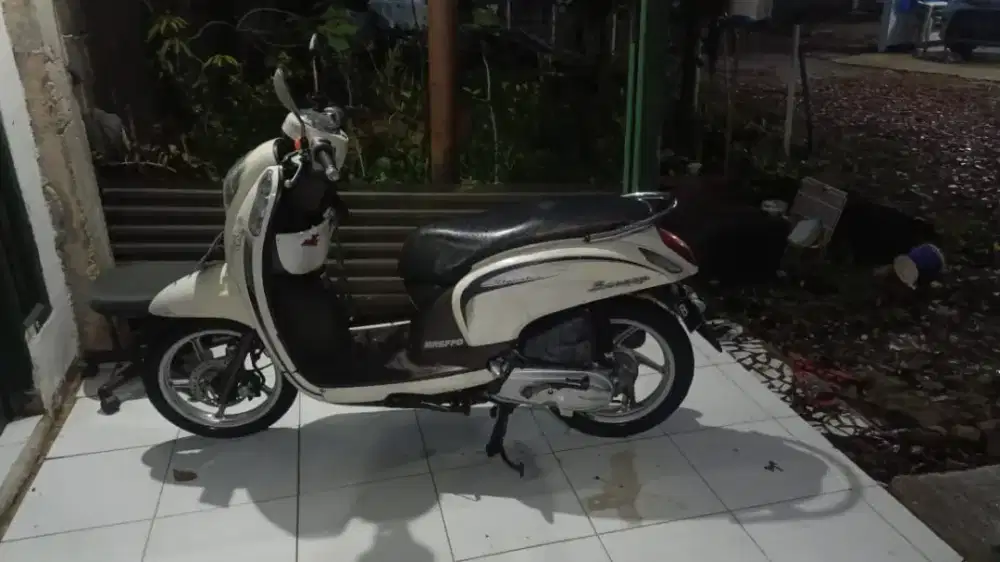 Honda scoopy fi 2013