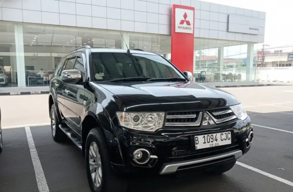 MITSUBISHI PAJERO DAKAR  2.4D 4 × 2 AT 2014