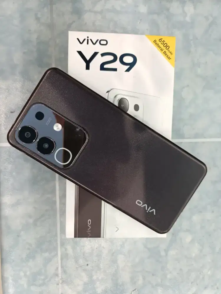 Vivo Y29 8GB / 128GB Baterai 6500Mah