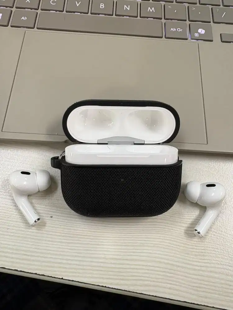 Airpods Pro 2 lightning IBOX resmi mulus bekas cewek