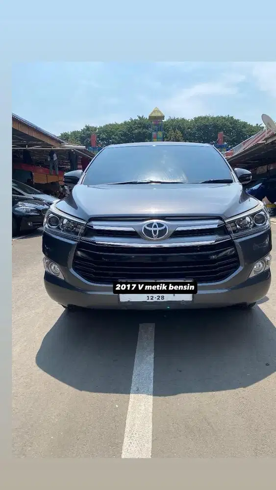 TOYOTA INNOVA V 2.0 AUTOMATIC