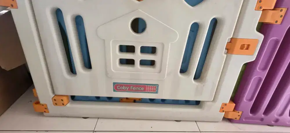 Dijual cepat pagar bayi coby house