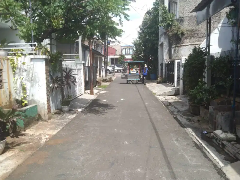 Di jual rumah Murah dalam komplek