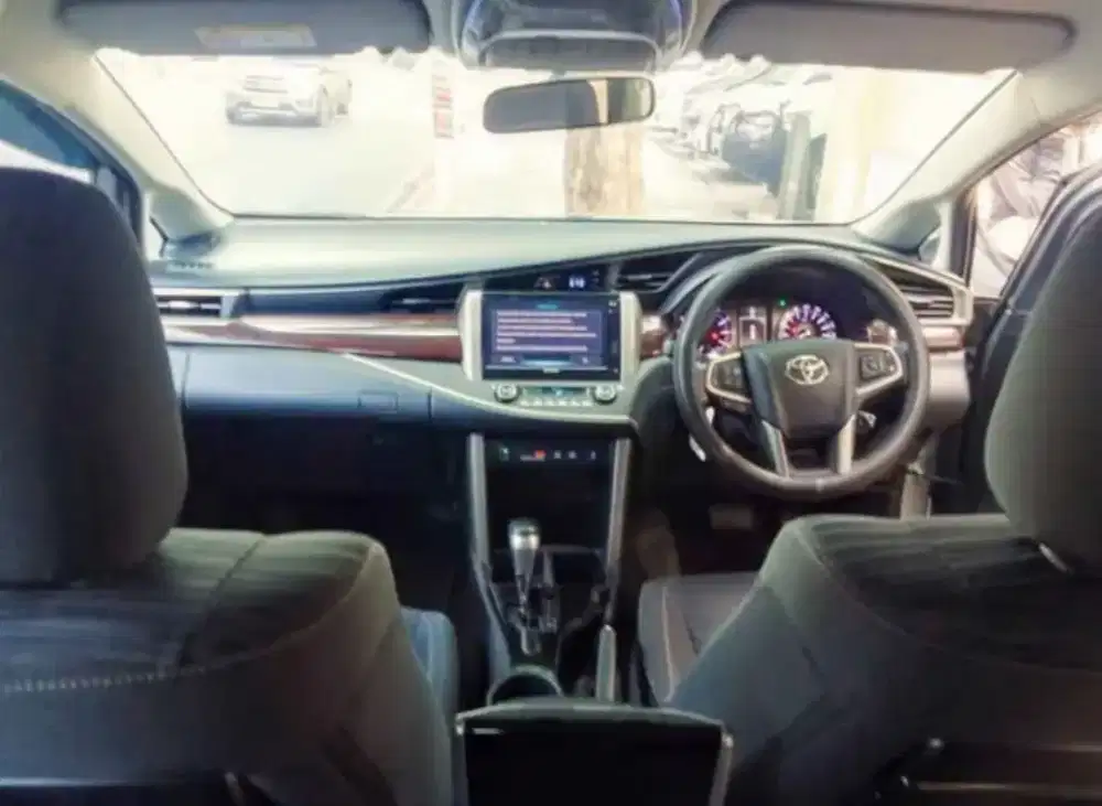 Kijang Innova Reborn 2021