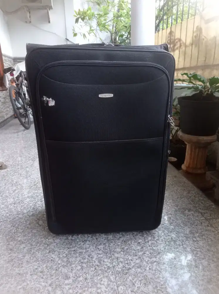 Koper travelbag size 32 inch