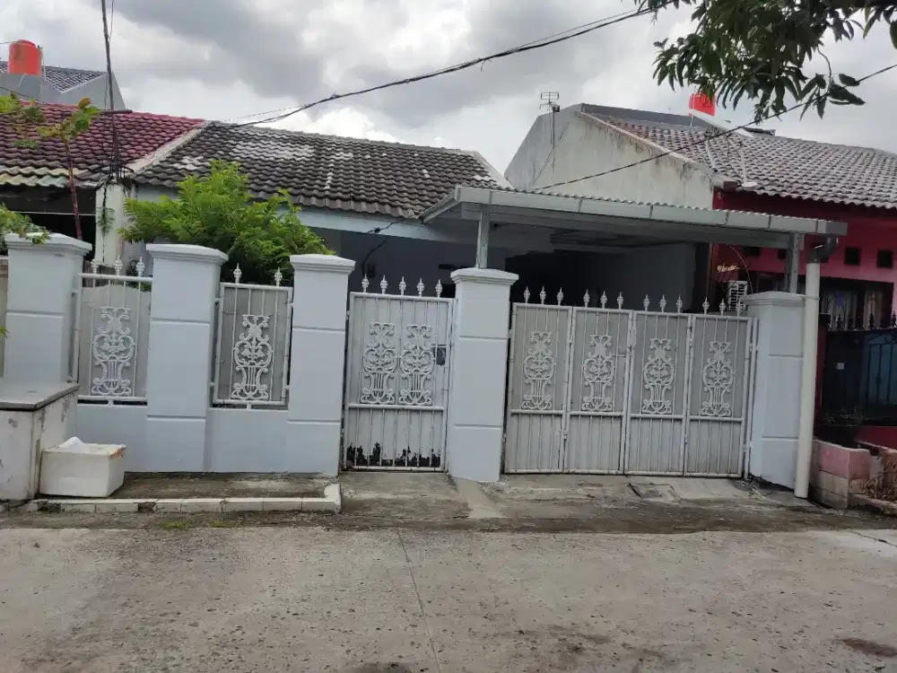 Disewakan Rumah Dekat Stasiun kereta Bekasi dan Sumarecon Bekasi