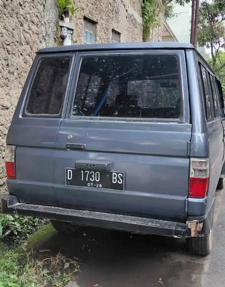 Toyota Kijang 1989 Bensin