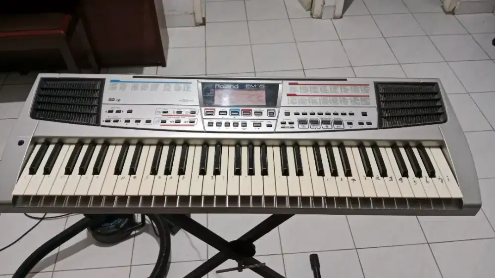 Dijual keyboard Roland EM-15i
