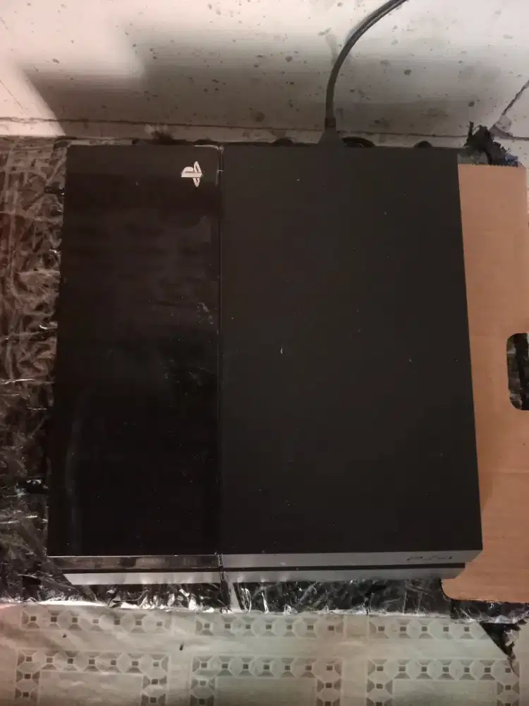 Dijual PS 4 type fat