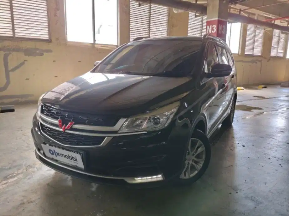 DP Rendah  8JT Wuling Cortez 1.5S T Lux Bensin-AT 2020 Hitam