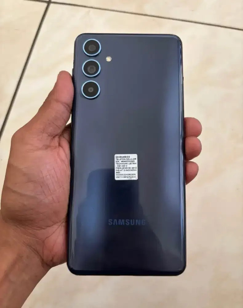 Samsung M54 5g 8/256 SEIN