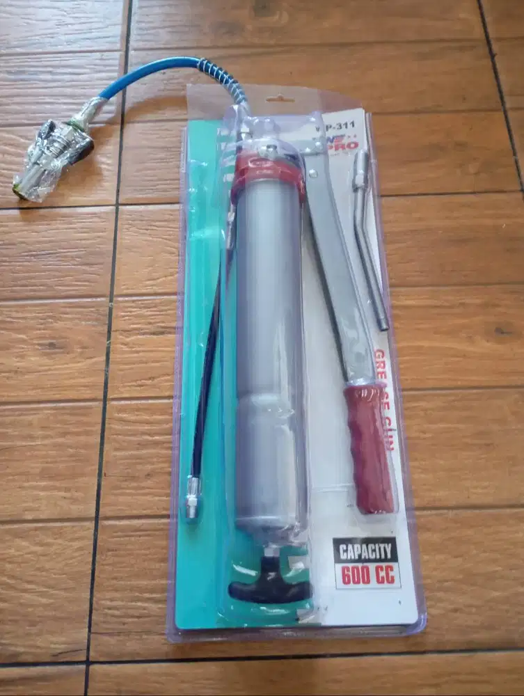 Grease Gun Merek Wipro