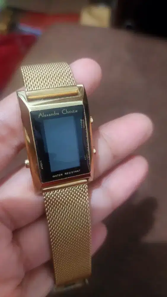 Alexander christie emas like new