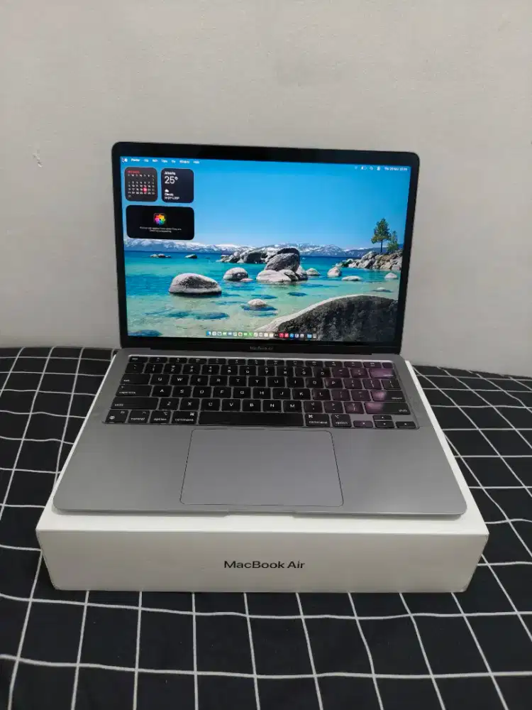 Macbook air m1 2020 8gb/256gb ibox fullset