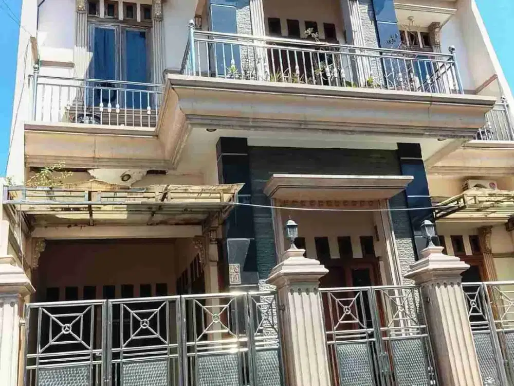 DIJUAL RUMAH SIAP HUNI DI PERUM PONDOK BENOWO INDAH SURABAYA