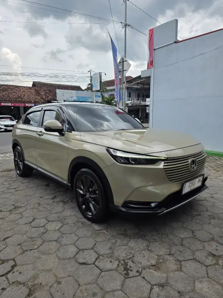 Honda hrv se 2023 istimewa low km