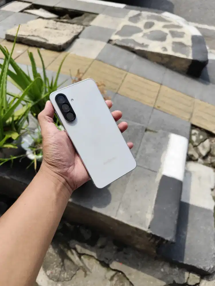 Hp Samsung a56 8/256