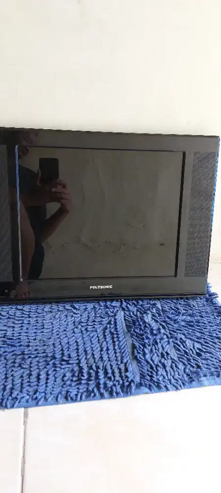 Tv led polysonic 17 inch +Set top box Matrix apple + antena indoor PX