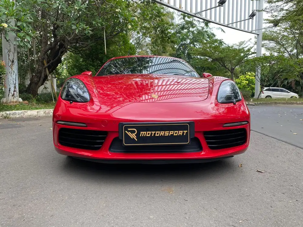 (TDP: 100JT) Porsche Cayman 718 2020 low km record