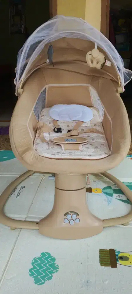 Preloved Bouncer COCOLATTE SNUGGLI Premier