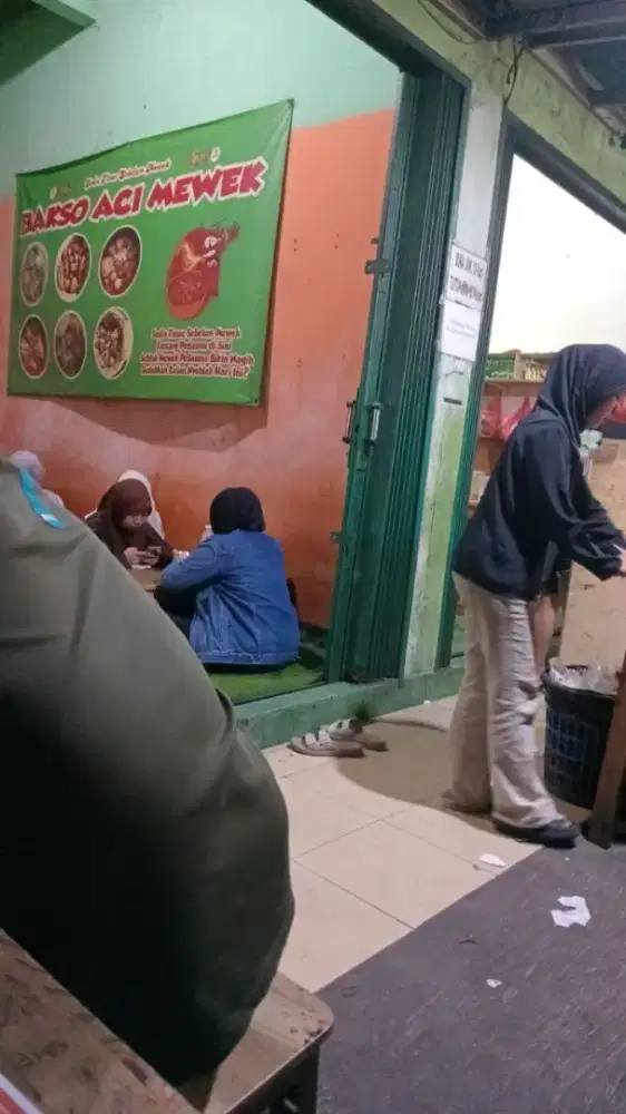 Cari pekerjaan art pulang pergi