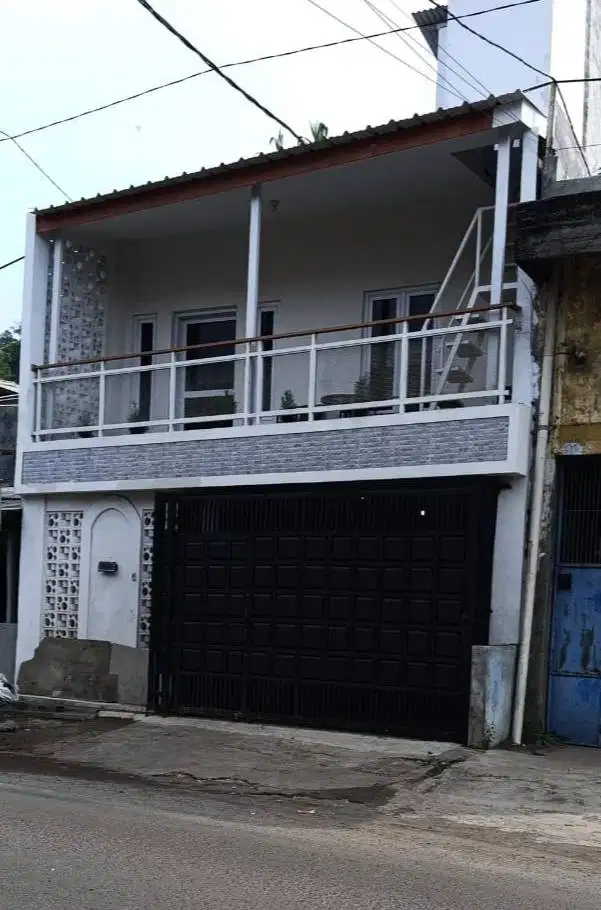 Rumah di Mainroad Kerkof Leuwigajah Cimahi ( Dibawah harga pasar )