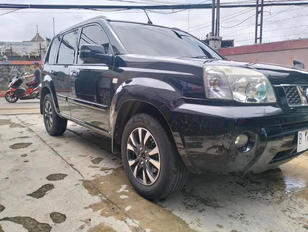 Nissan X-Trail 2007 Bensin