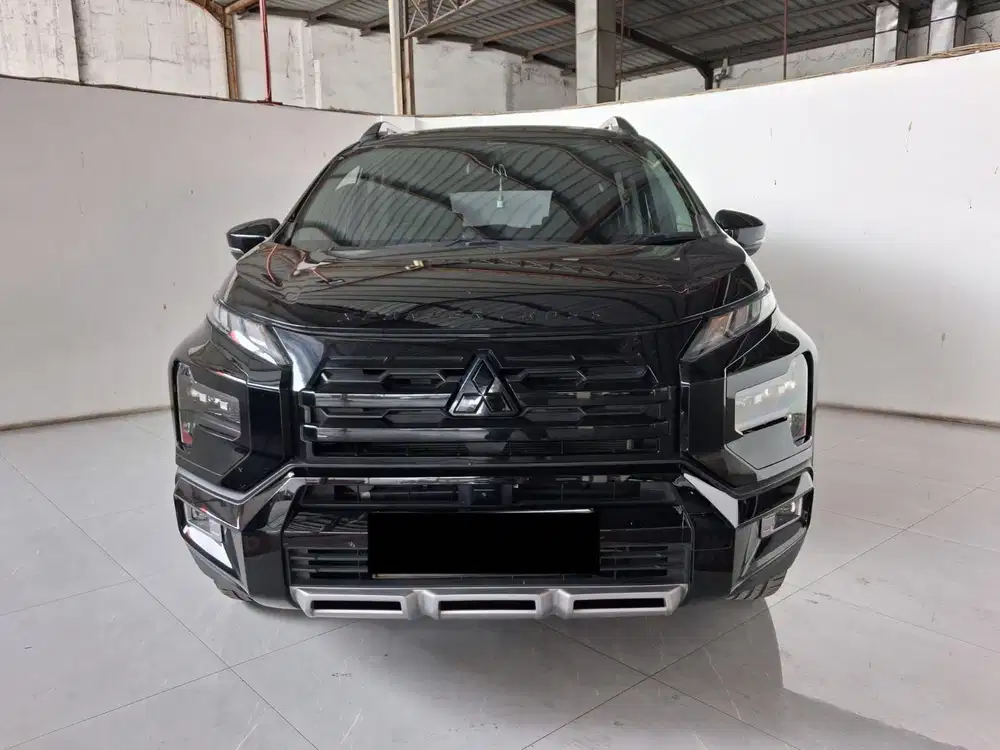 2022 Xpander cross facelift at km 23 rb pajak 01-2027