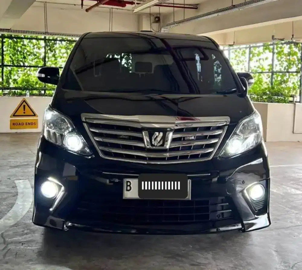 Toyota Alphard SC Premium Sound 2014 / 2015