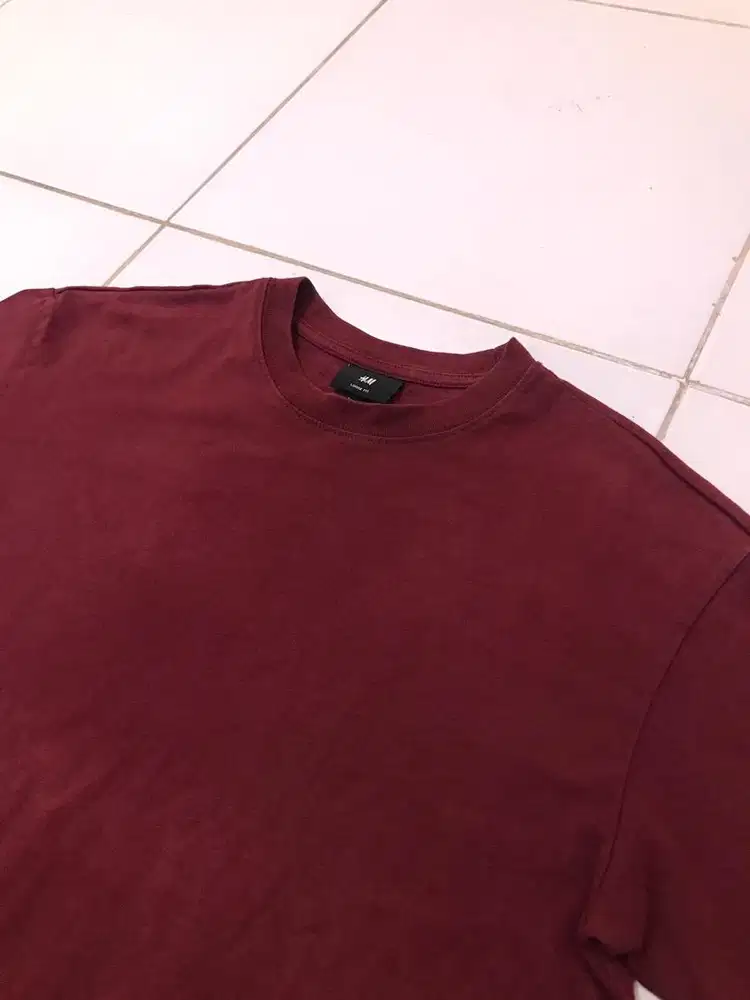 Kaos merah h&m ori