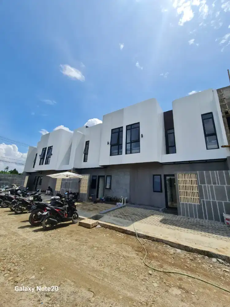 Di jual Kos-kosan Eksklusif 8 Kamar 2 Lantai SHM & Full Furnished