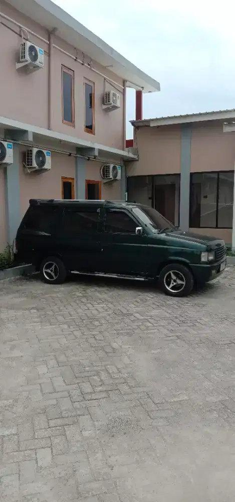 Isuzu panther royale