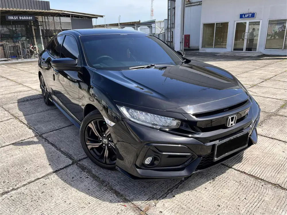 Honda Civic 1.5 Rs Hb Cvt 2020