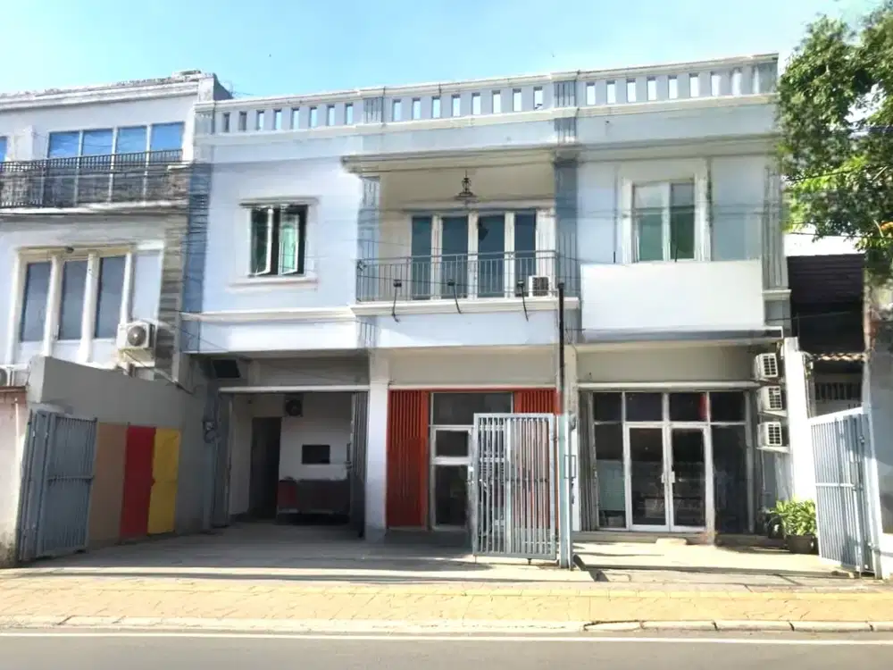 Ruko hadap jalan raya 2,5lt 4x17 68m Duren Sawit Jakarta Timur